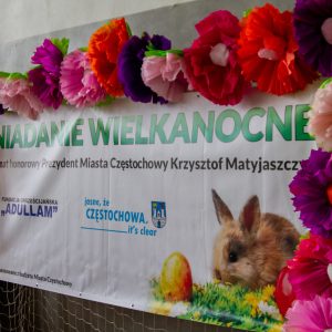 Śniadanie Wielkanocne w bliskości z drugim człowiekiem.